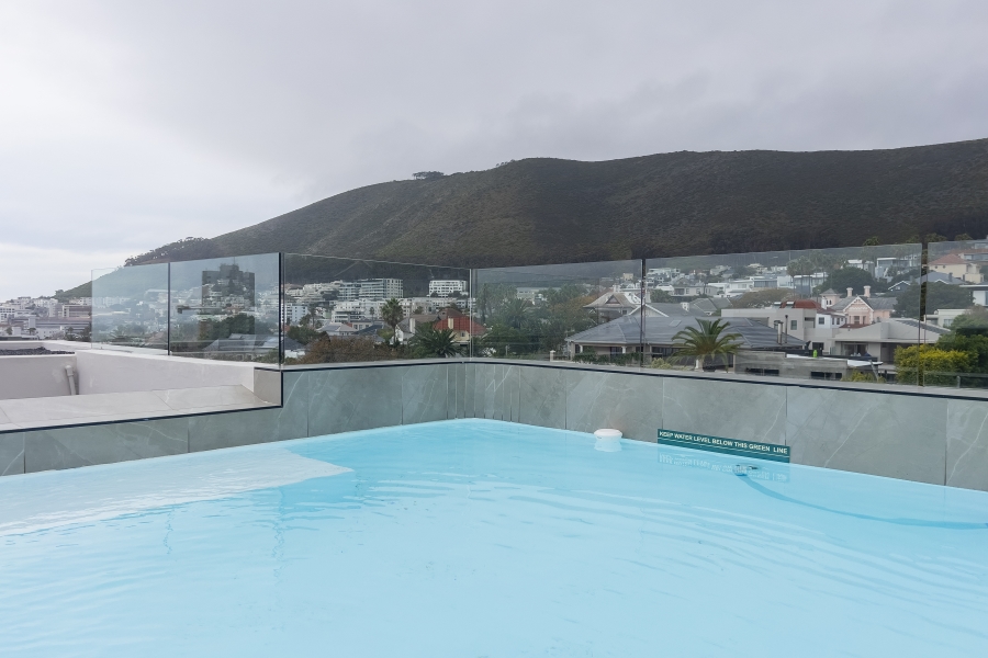 To Let 2 Bedroom Property for Rent in Fresnaye Western Cape